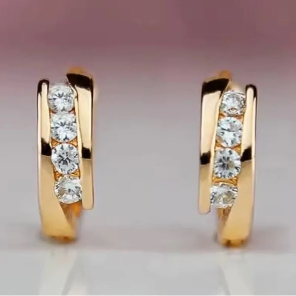 Gold Color Hoop Earrings. - Picture 4 of 5
